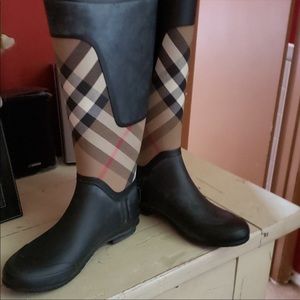 Burberry rain boots